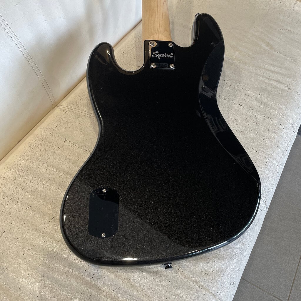 Fender Consignment/Used Fender Affinity Series Active Jazz Bass V