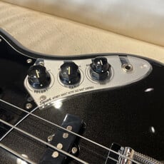 Fender Consignment/Used Fender Affinity Series Active Jazz Bass V