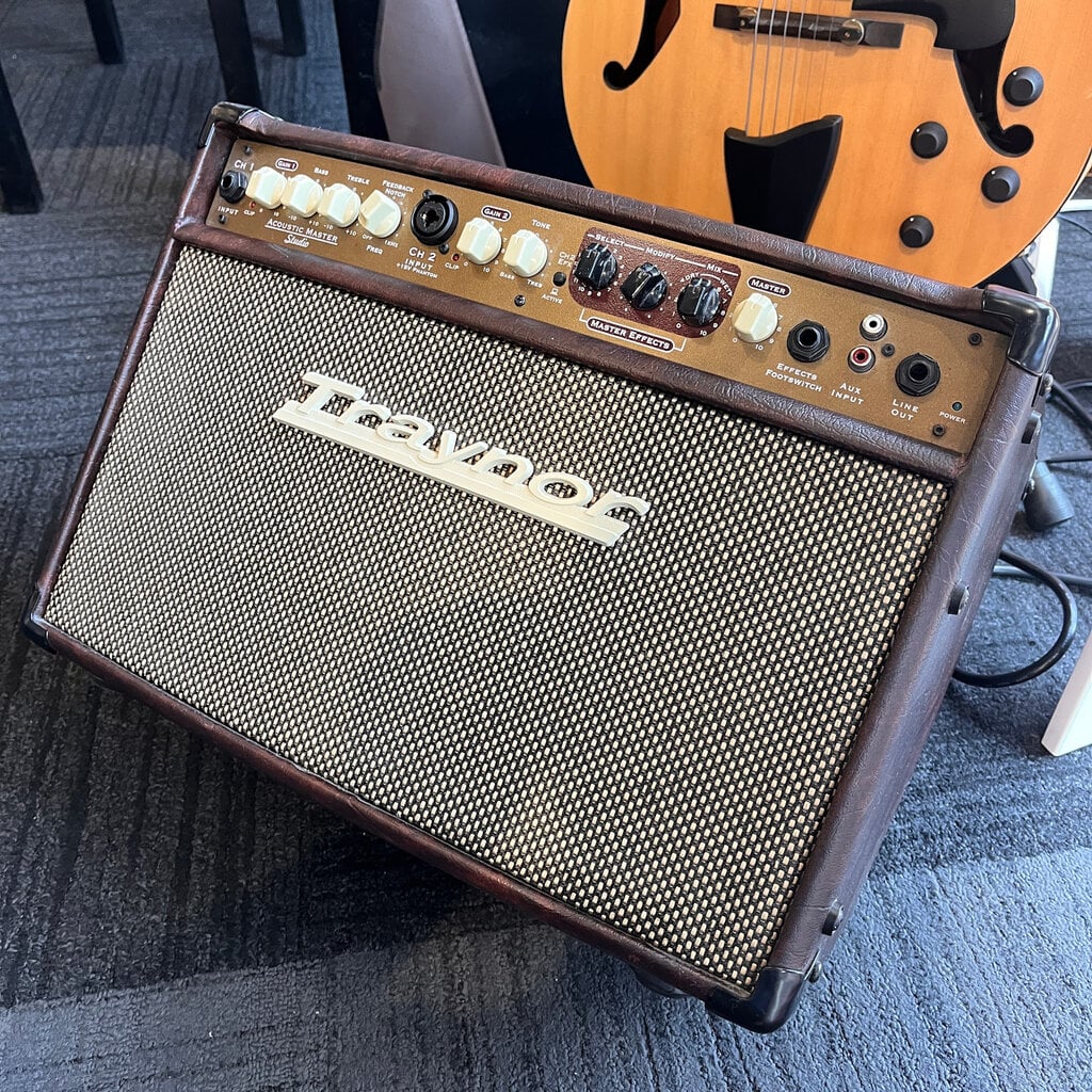 Used Traynor Acoustic Master Studio Amplifier