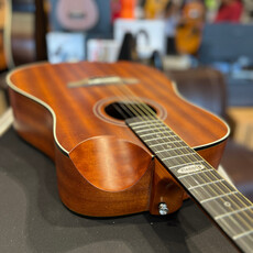 Consignment/Used Strinberg Acoustic/Electric Guitar