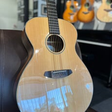 Breedlove Used/Consignment Breedlove Discovery Concerto Natural 2019