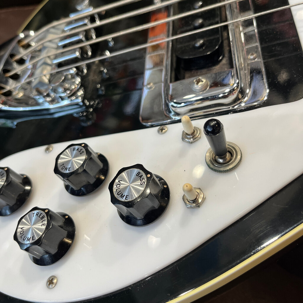 Consignment/Used Rickenbacker 4001 Bass - Jetglo Black 1978