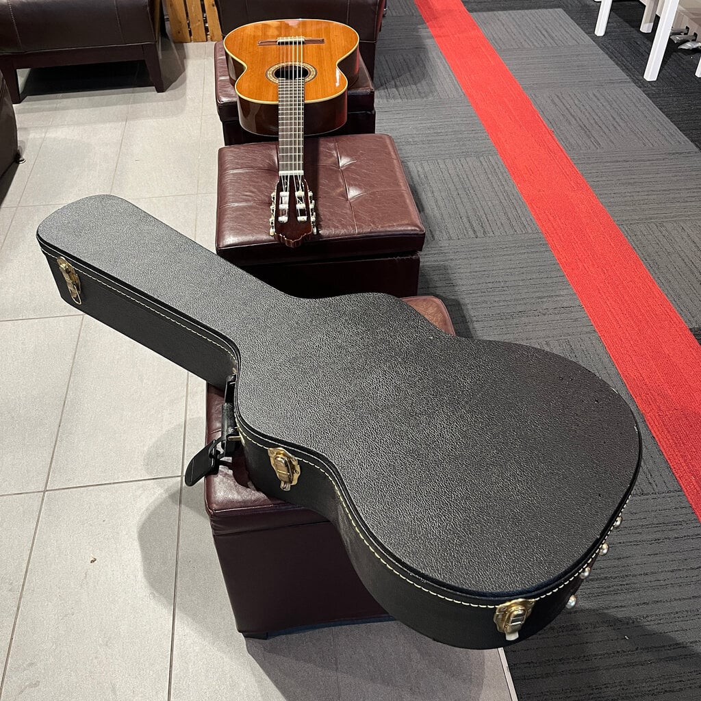 Consignment/Used Alamansa 401 Cedro - w/Case