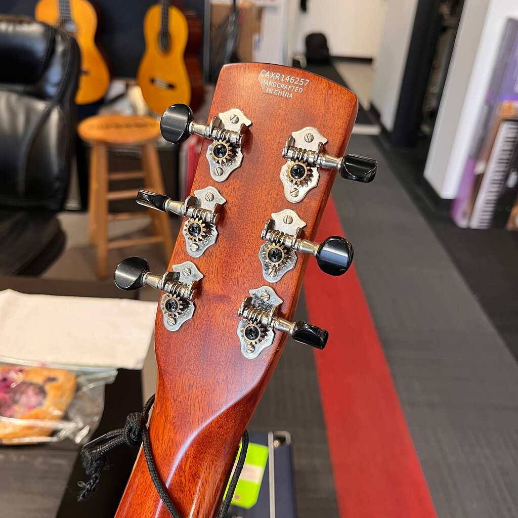 Consignment/Used Gretsch G9200 Boxcar Round-Neck, Mahogany Body Resonator Guitar - Natural