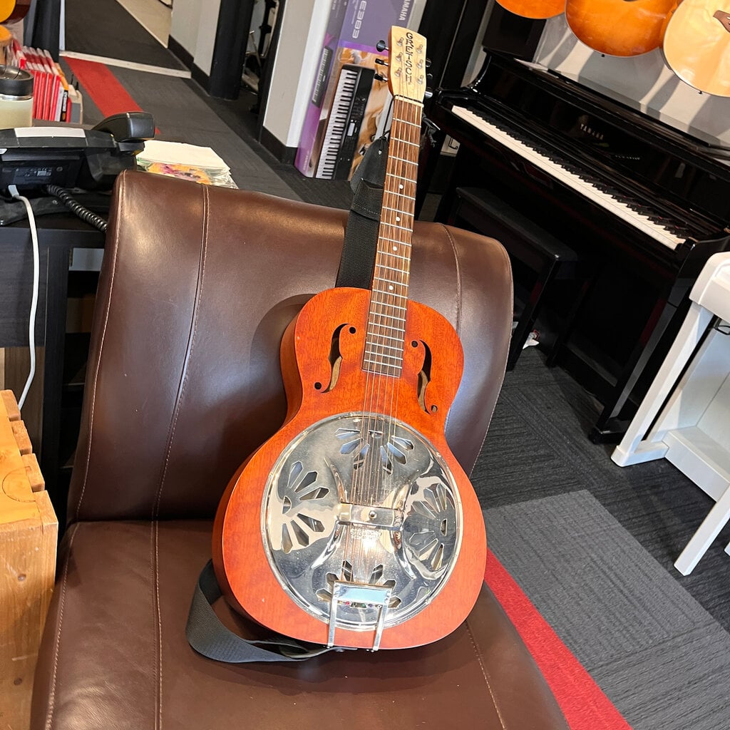 Consignment/Used Gretsch G9200 Boxcar Round-Neck, Mahogany Body Resonator Guitar - Natural