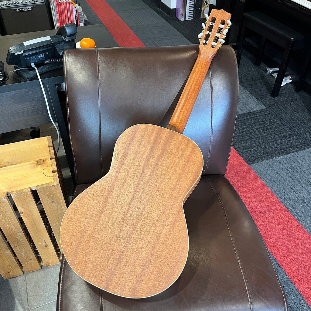 Consignment/Used La Patrie Etude Classical Guitar