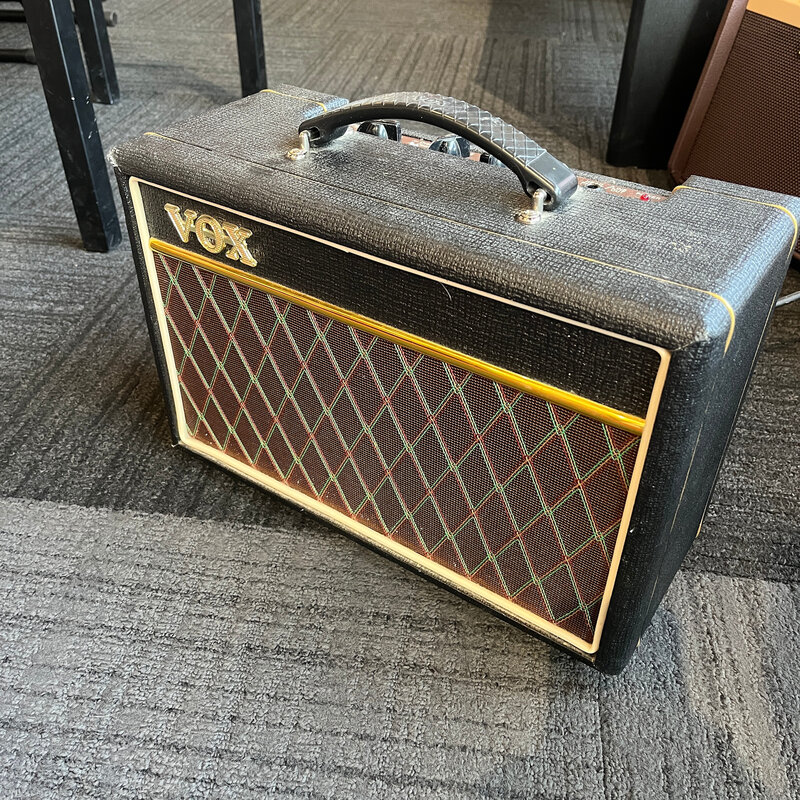 Epiphone Consignment/Used Vox Pathfinder 10