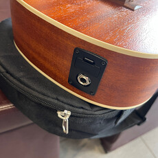 Kala Consignment/Used Kala KA-CE w/Bag