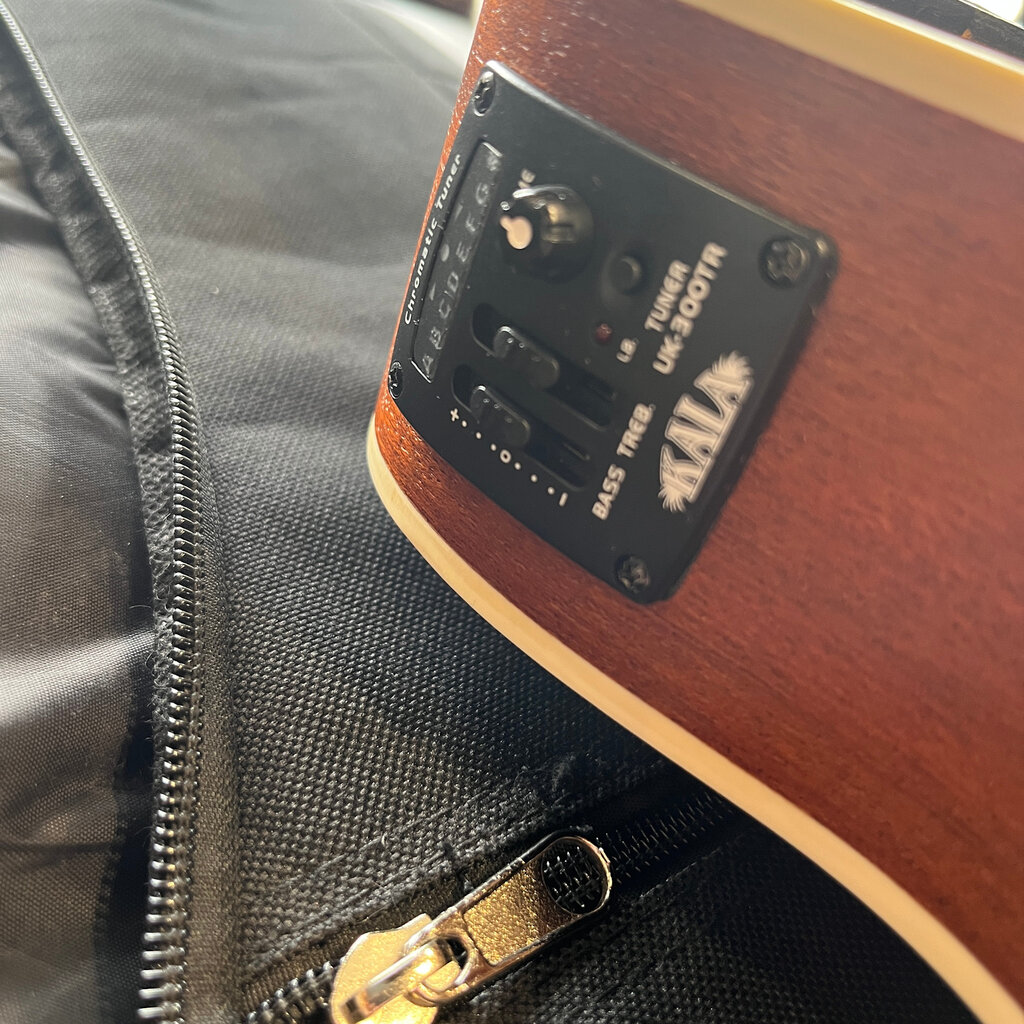 Kala Consignment/Used Kala KA-CE w/Bag
