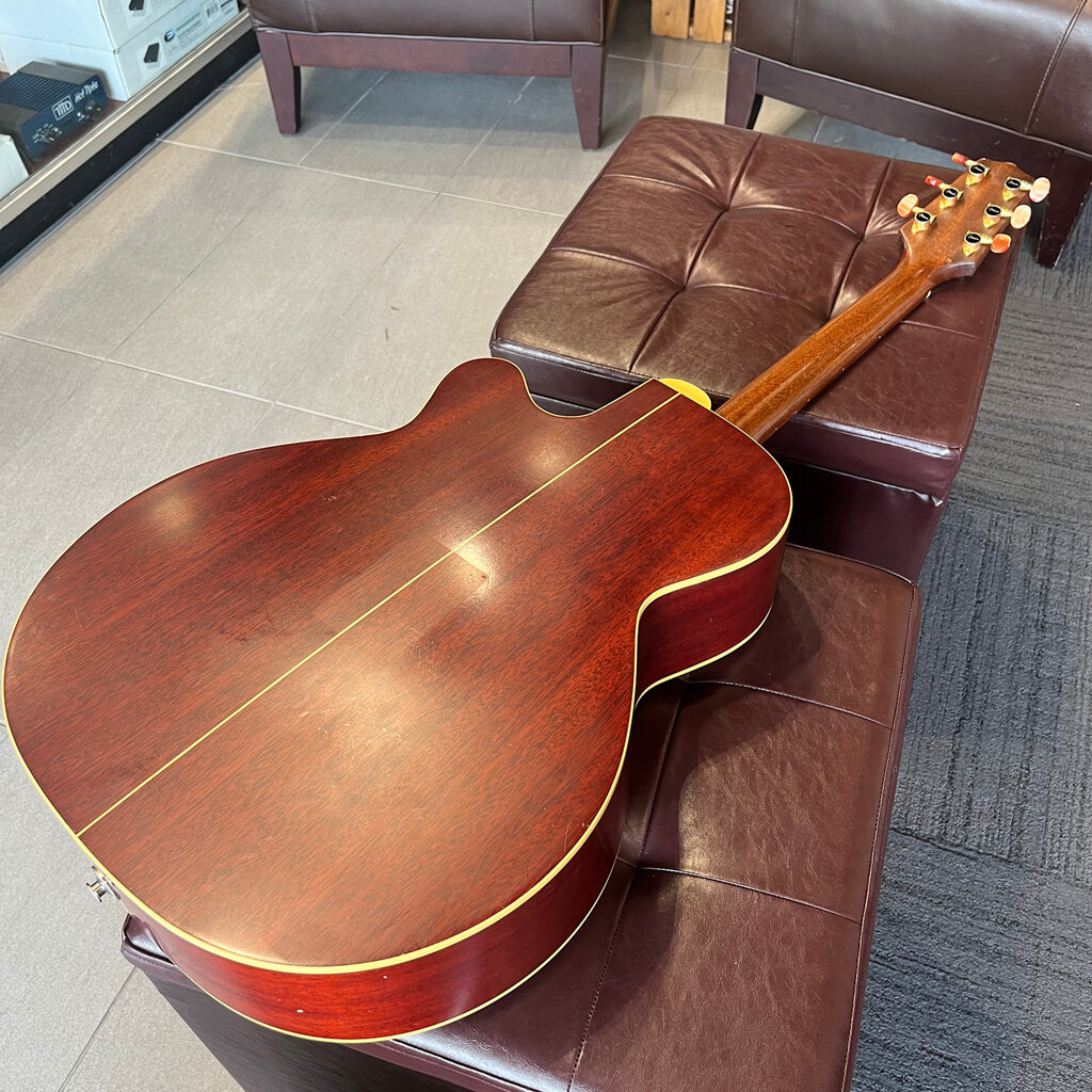 Consignment/Used Takamine EAN40C - w/Gig Bag