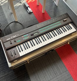 Yamaha Consignment/Used Yamaha DX7 Digital Synthesizer w/Road Case