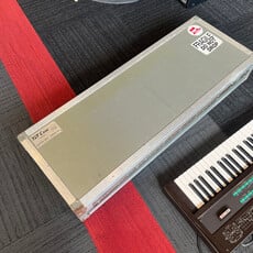 Yamaha Consignment/Used Yamaha DX7 Digital Synthesizer w/Road Case
