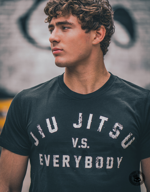 Superare Superare Jiu Jitsu vs Everybody T-Shirt