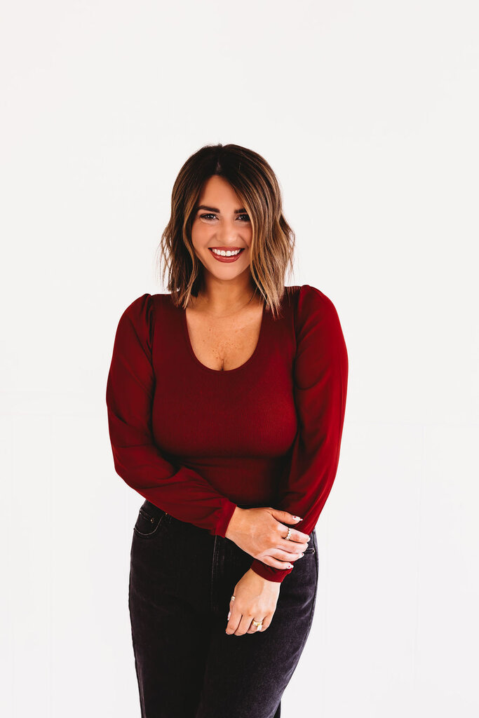 active basic Red Blend Mesh Top