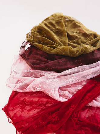 Sweet Generis For Love & Lace