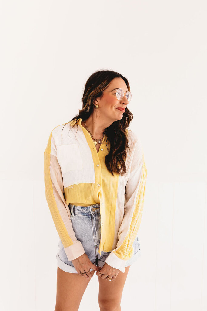 very j Lemon Squeeze Color block Top