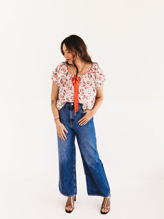 Kori America So Girly Floral Top