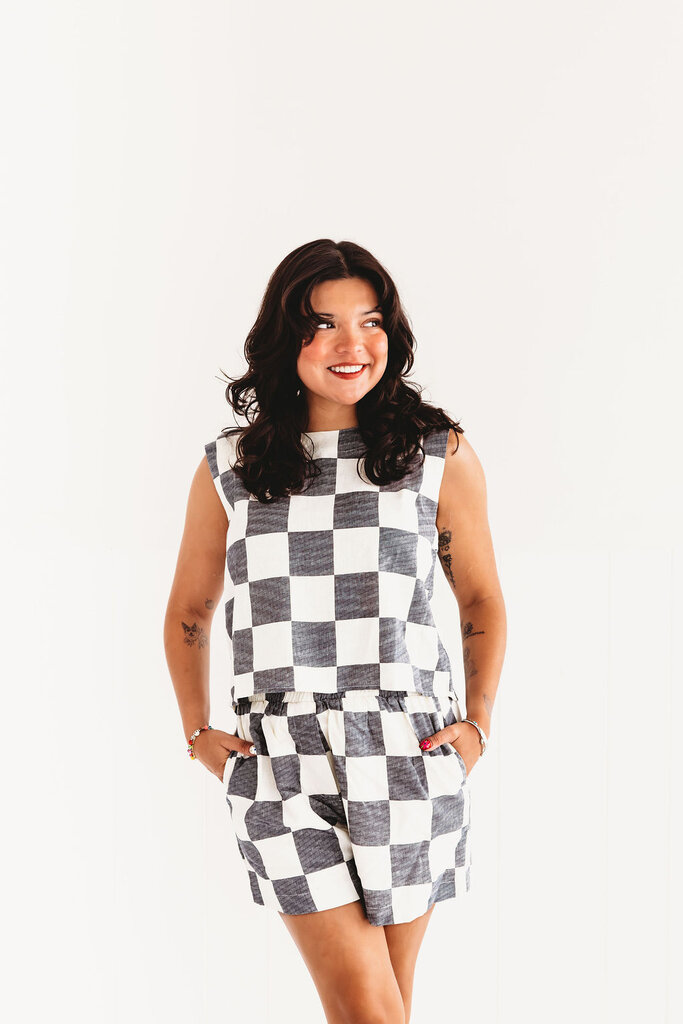 blu pepper Checked Out Linen Shorts