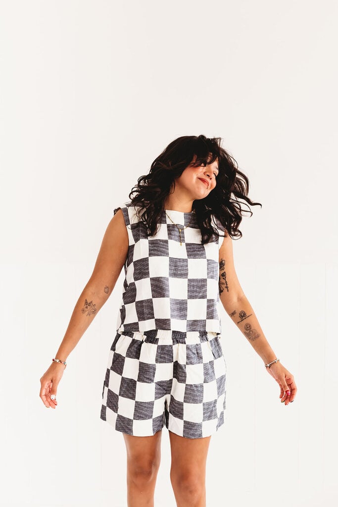 blu pepper Checked Out Linen Shorts