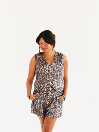 Feeling Frisky Shorts