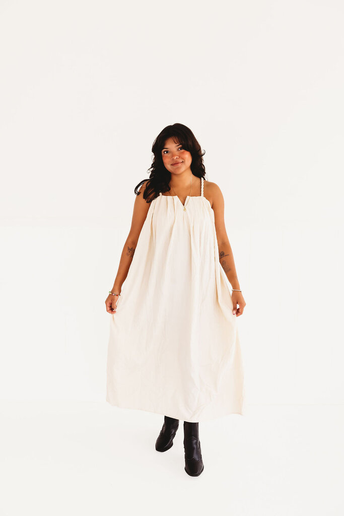 very j Feels Natural Dress