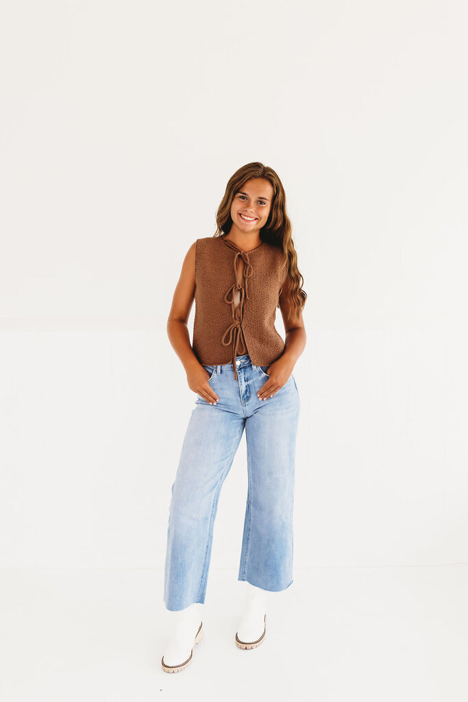 Falling Fast Tie Vest