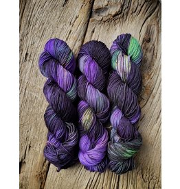 Stitch Noir Stitch Noir DK 8 Ply