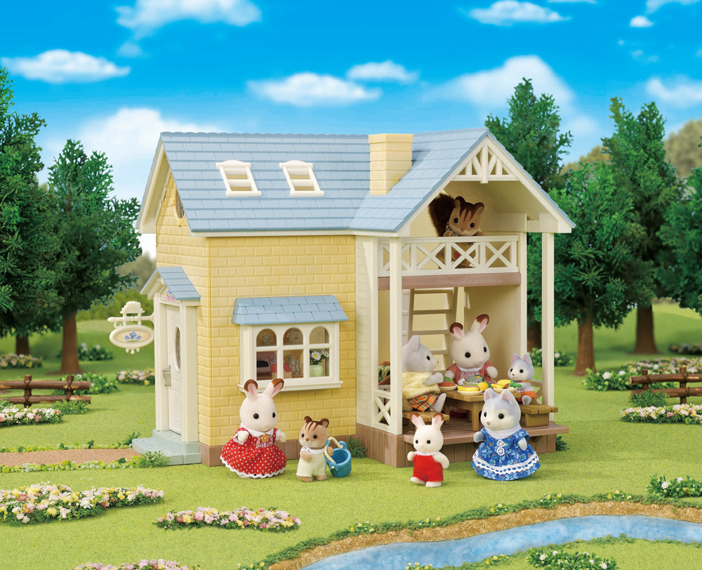 Calico Critters Blue Bell Cottage Gift Set-1