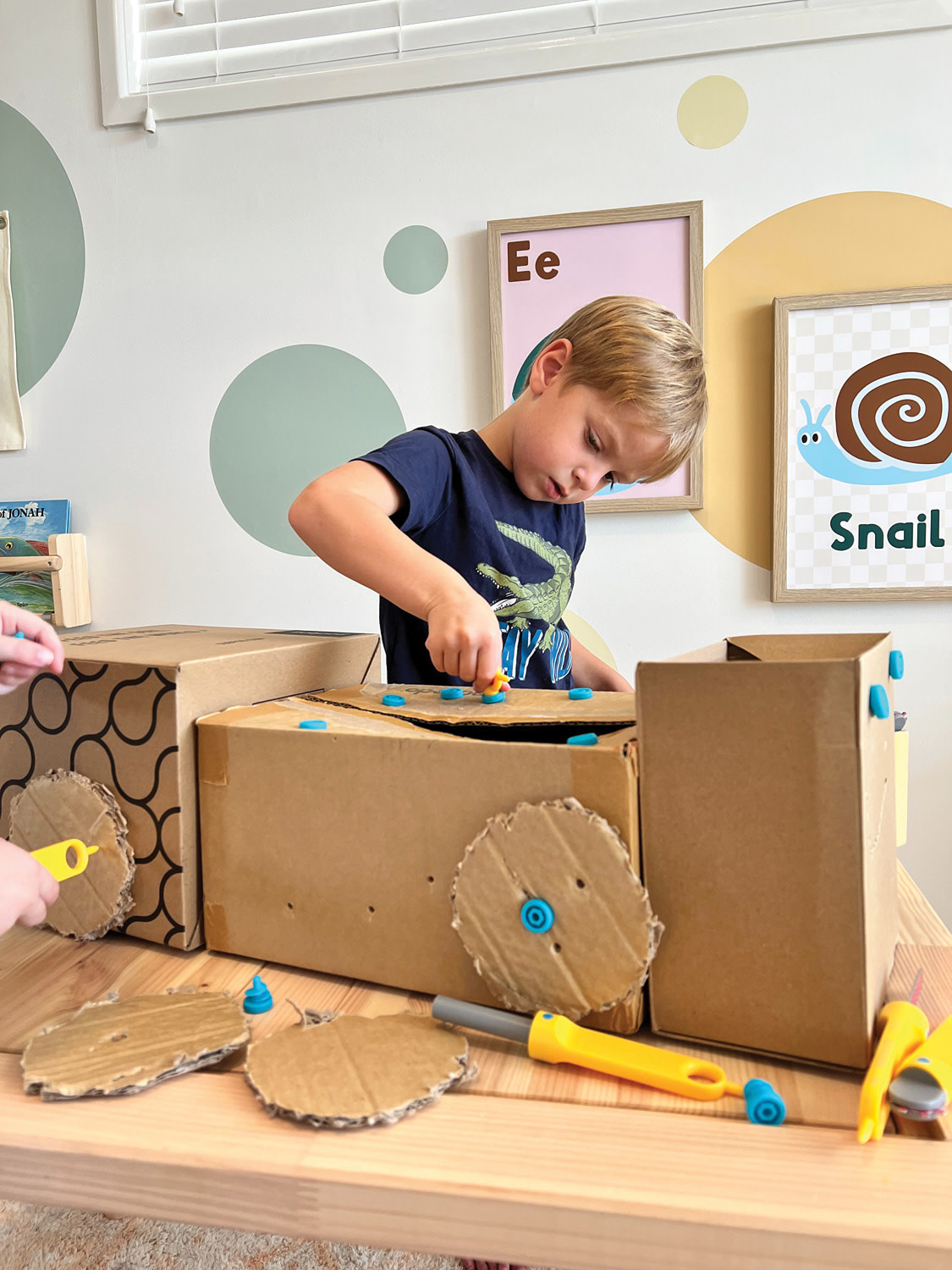Makedo Discover Cardboard Construction Kit-8