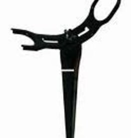Eagle Claw Holder 15" Spike/ 1-1/2" Handle Sand Spike Rod