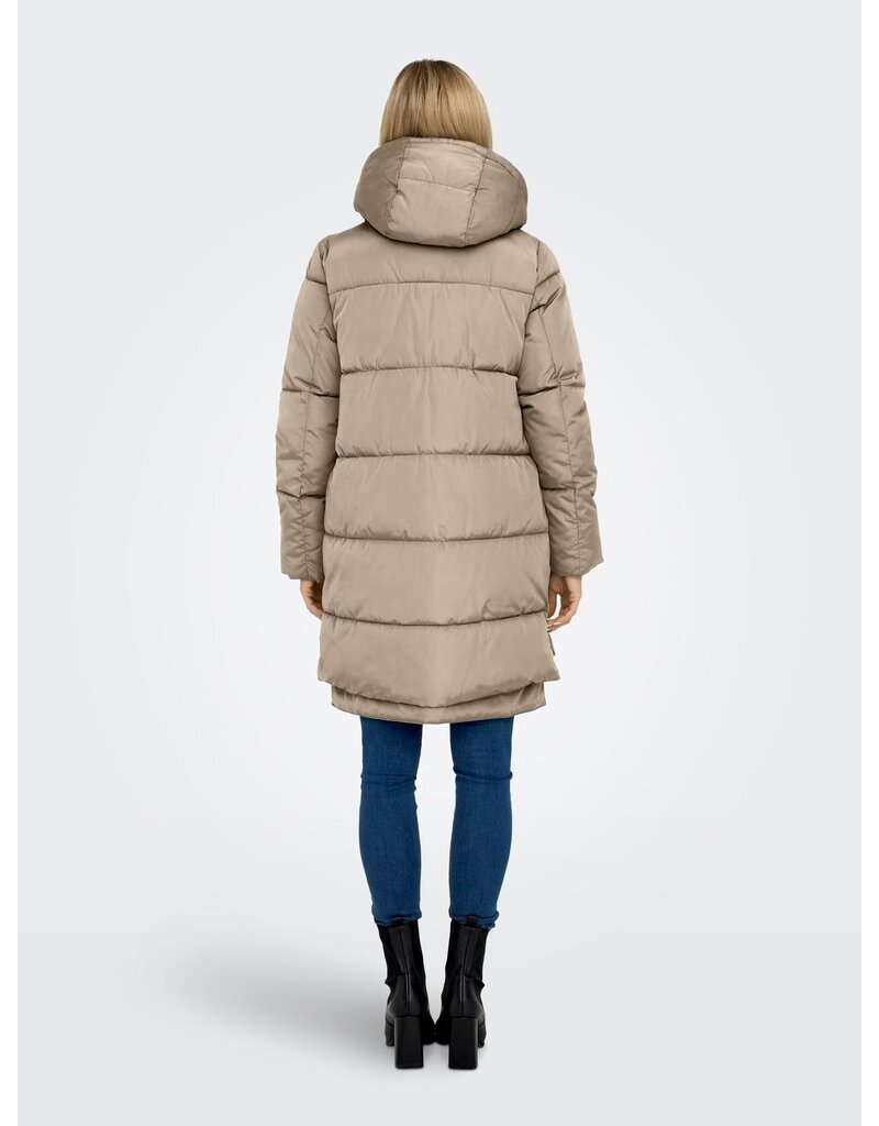 Only ONLNEWNORA LONG PUFFER COAT