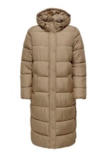 Only ONLCAMMIE LONG QUILTED COAT