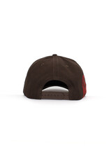 Silk Dove Font Snap Cap
