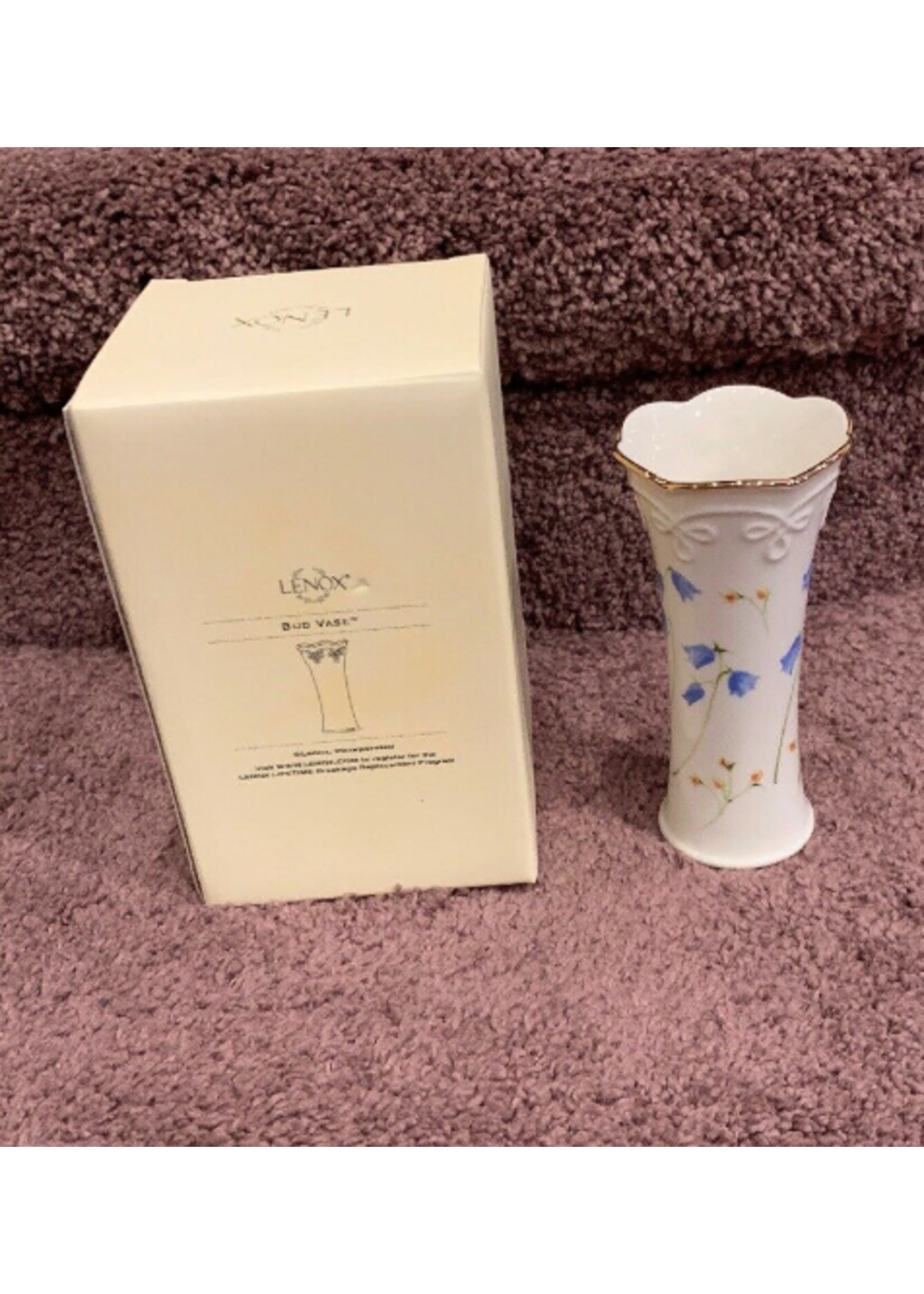 Lenox Lenox Classic China Bluebell Trumpet Bud Vase Ivory Gold Trim Flower