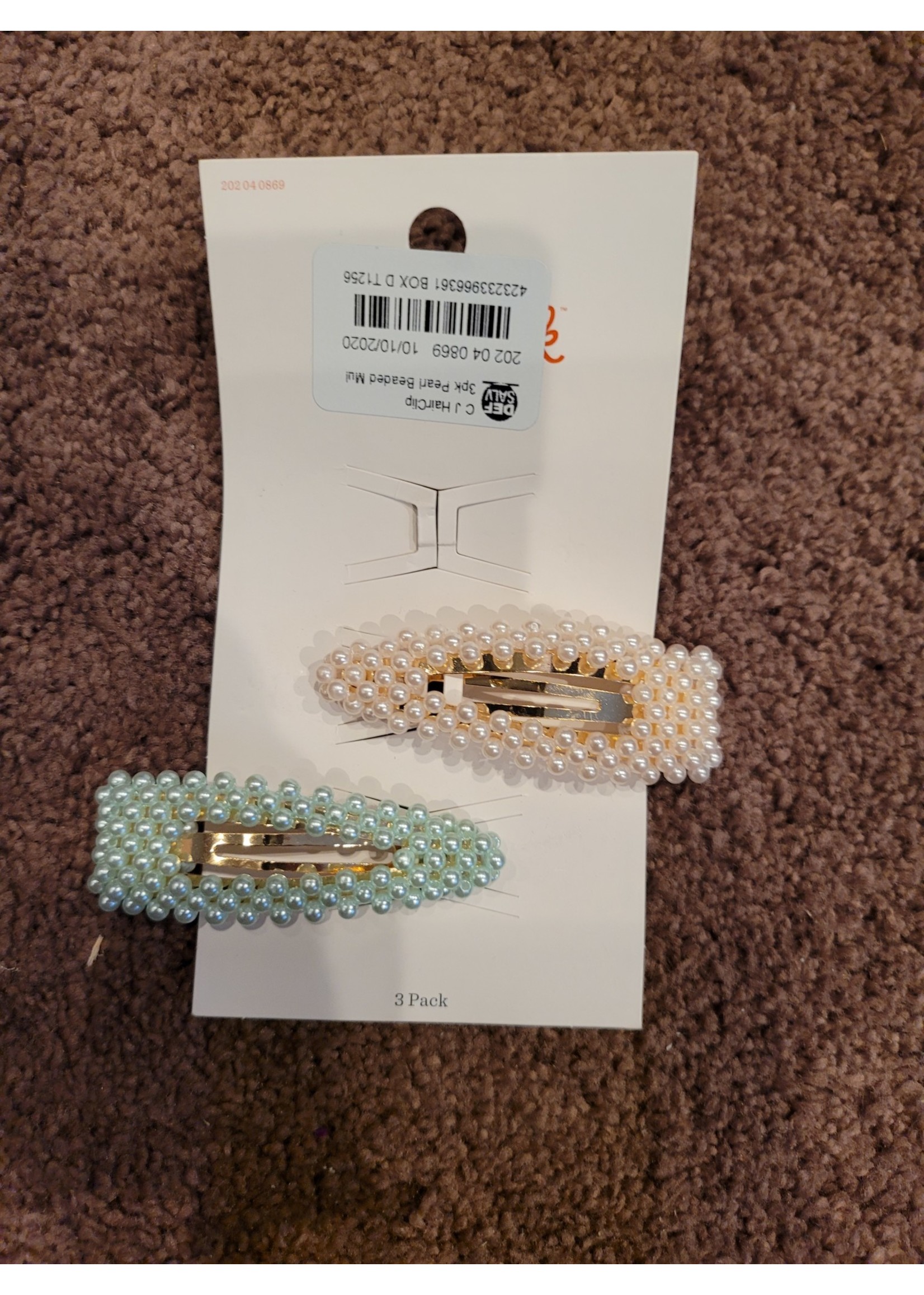Hair Clips *Missing 1*