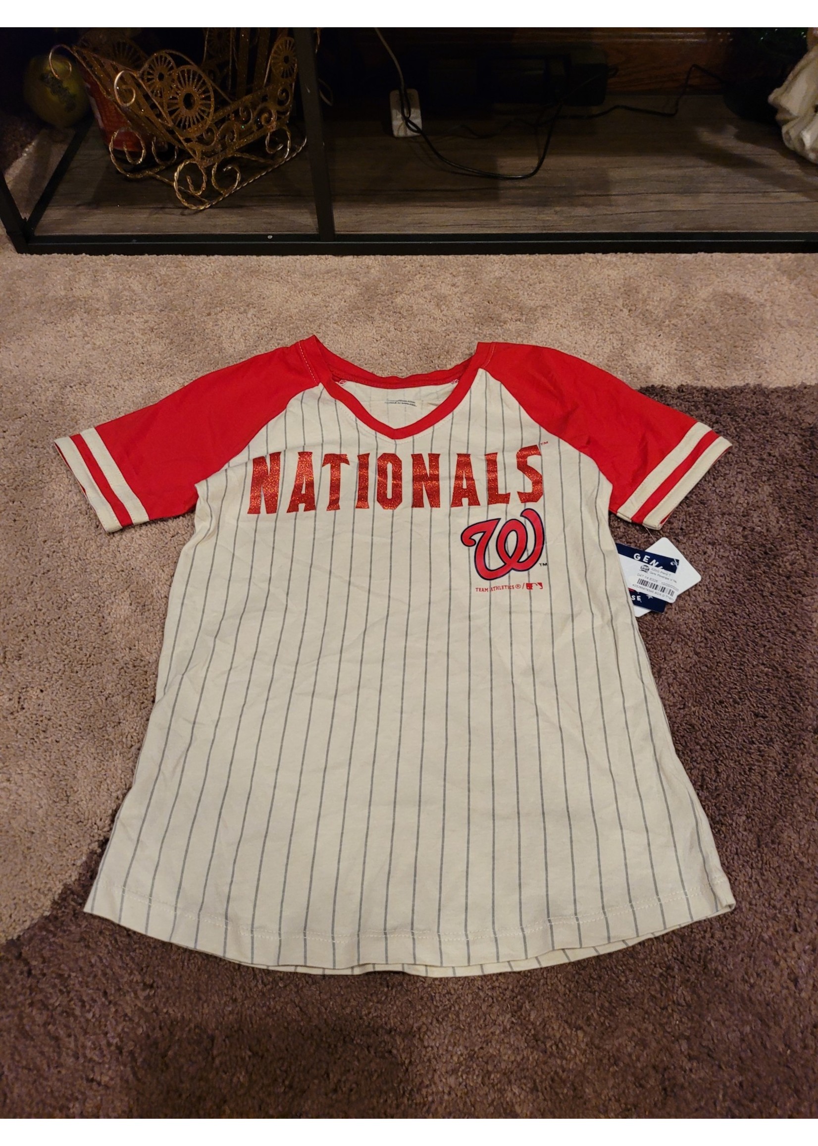 Girls V-Neck T-Shirt Washington Nationals Small