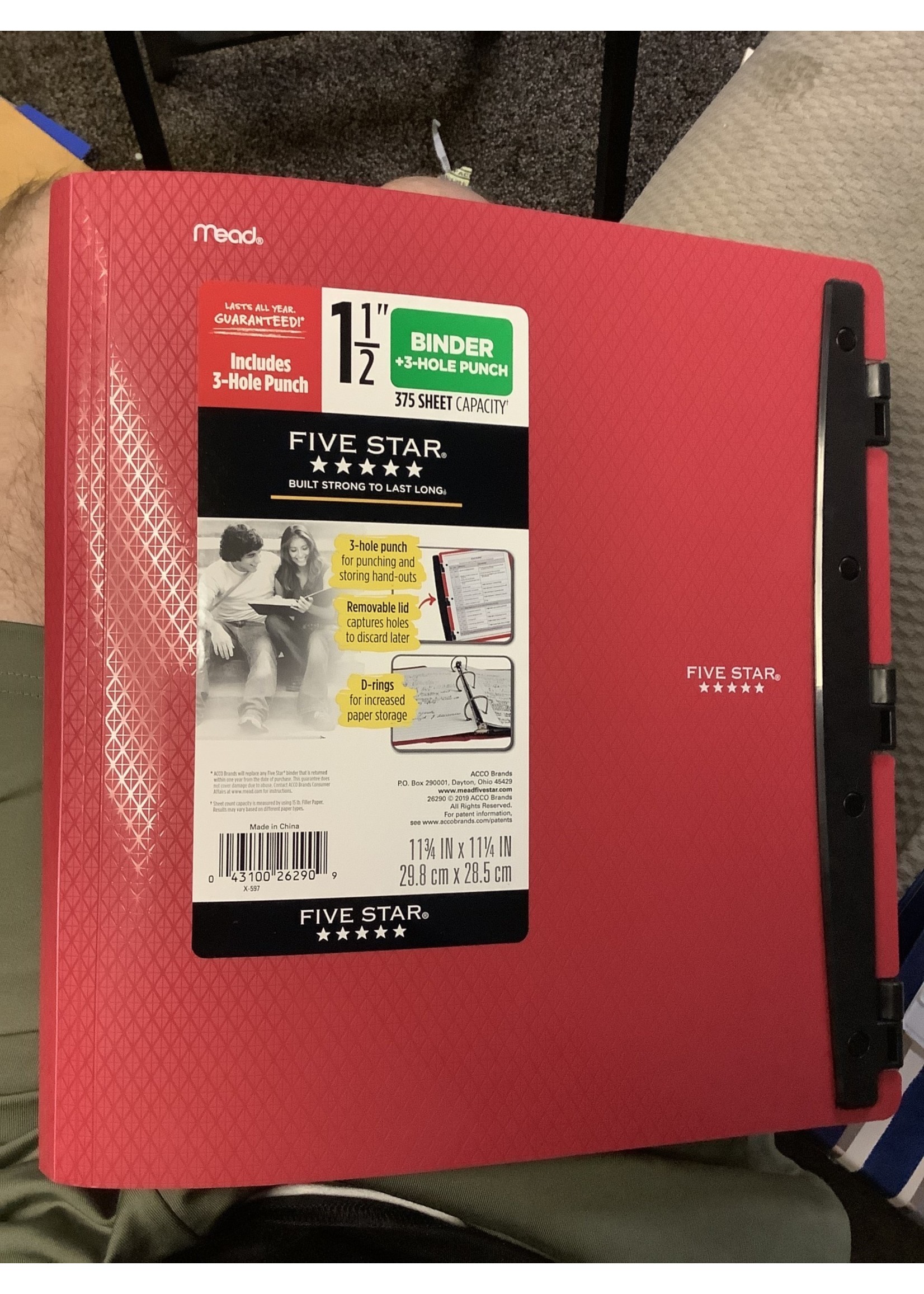 Five Star 375 Sheet 1.5? Ring Binder w/ 3 hole punch Red or White