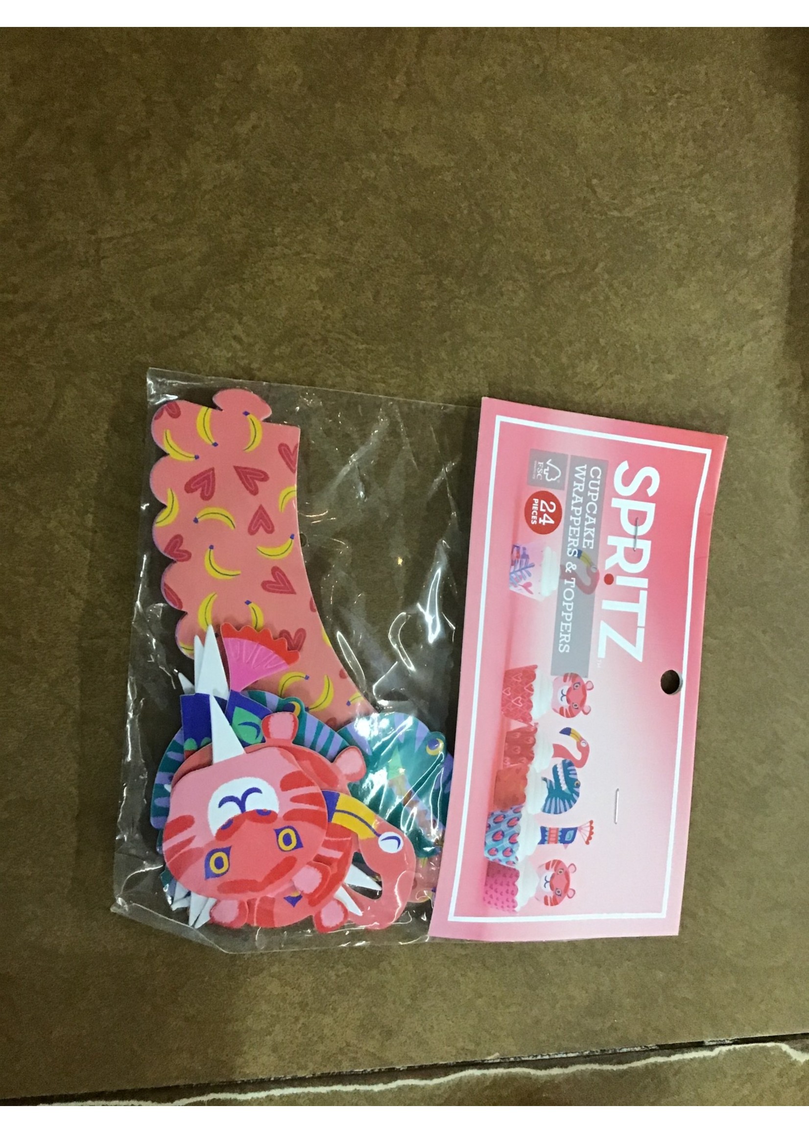 12ct Cupcake Wrappers & Pokes - Spritz™