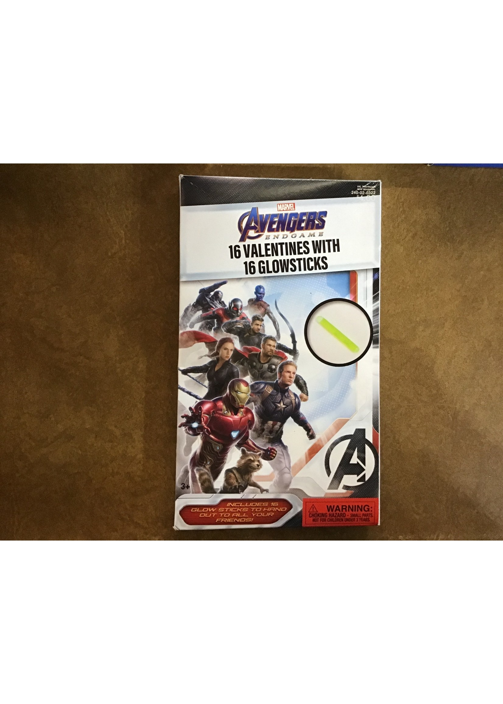 Marvel Avengers Endgame 16ct Valentines With Glow Sticks