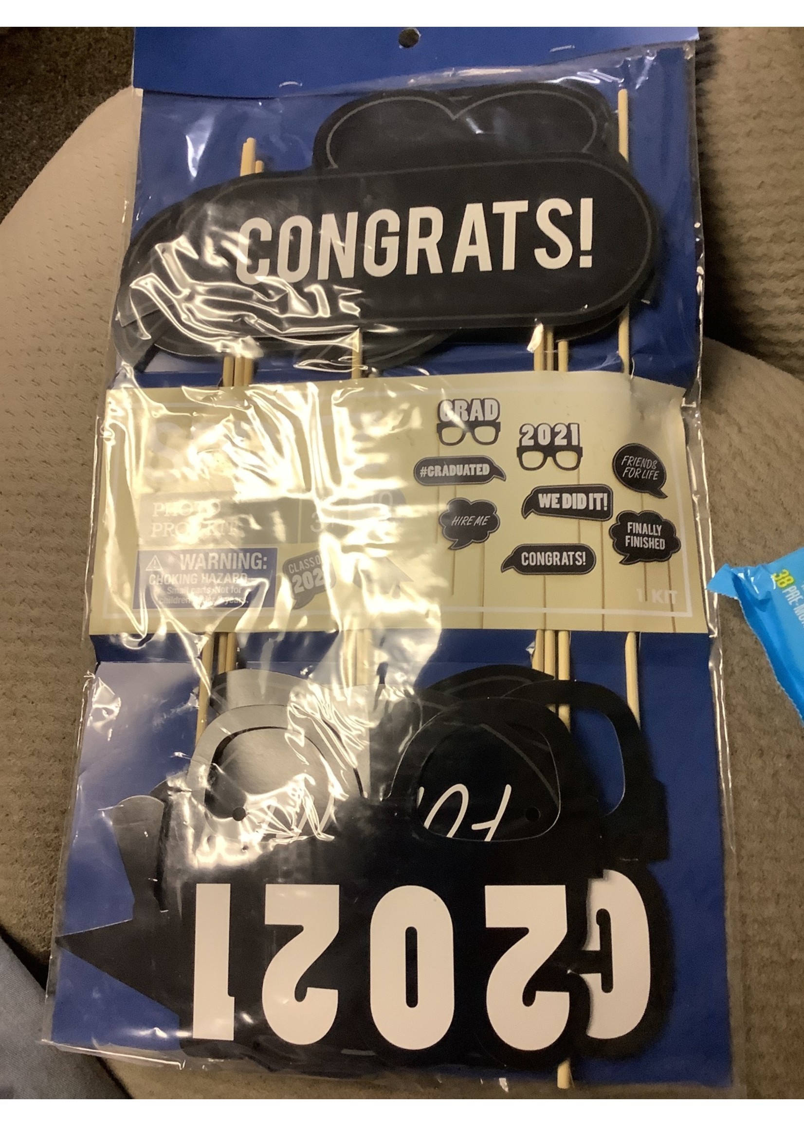 Graduation Congrats 2021 10pc photo kit - Spritz
