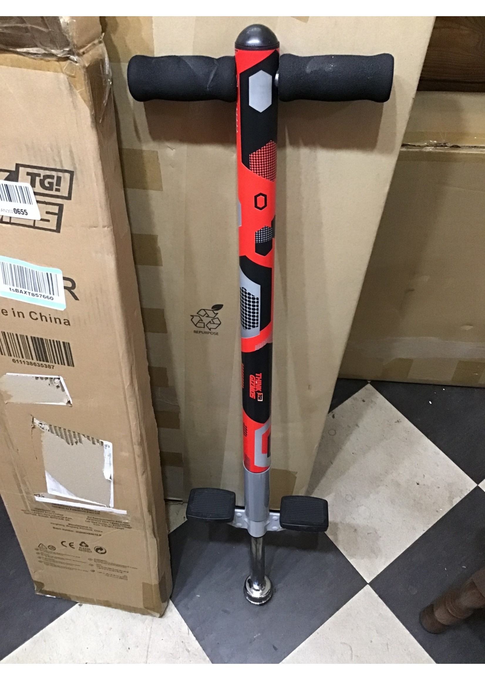 Pogo Stick- Aero Advantage - for Kids 5-10 Yrs Old & up to 90lbs (36kgs) - Awesome Fun Quality by Think Gizmos - red