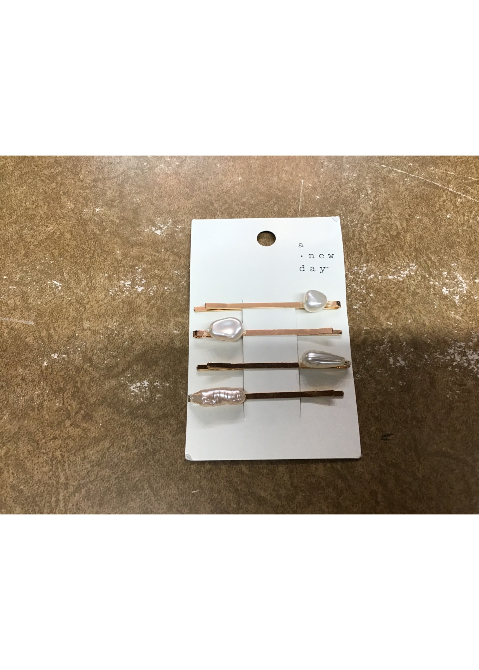 Irregular Shape Pearl Charm Bobby Pin Set - A New DayΓäó Ivory