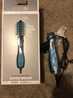 *missing head- InfinitiPro by Conair Knot Dr Dryer Brush