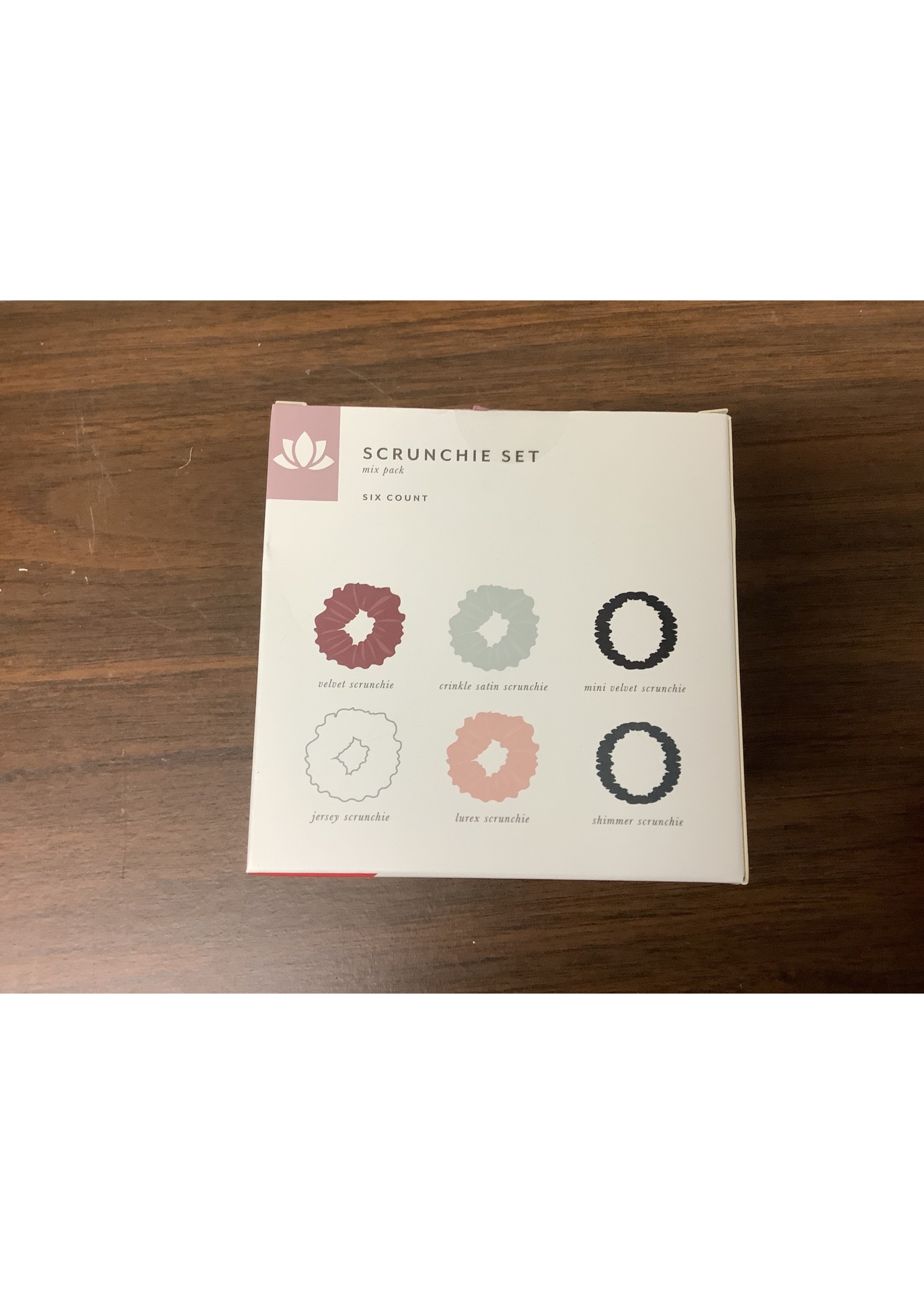 6 Piece Scrunchie Set