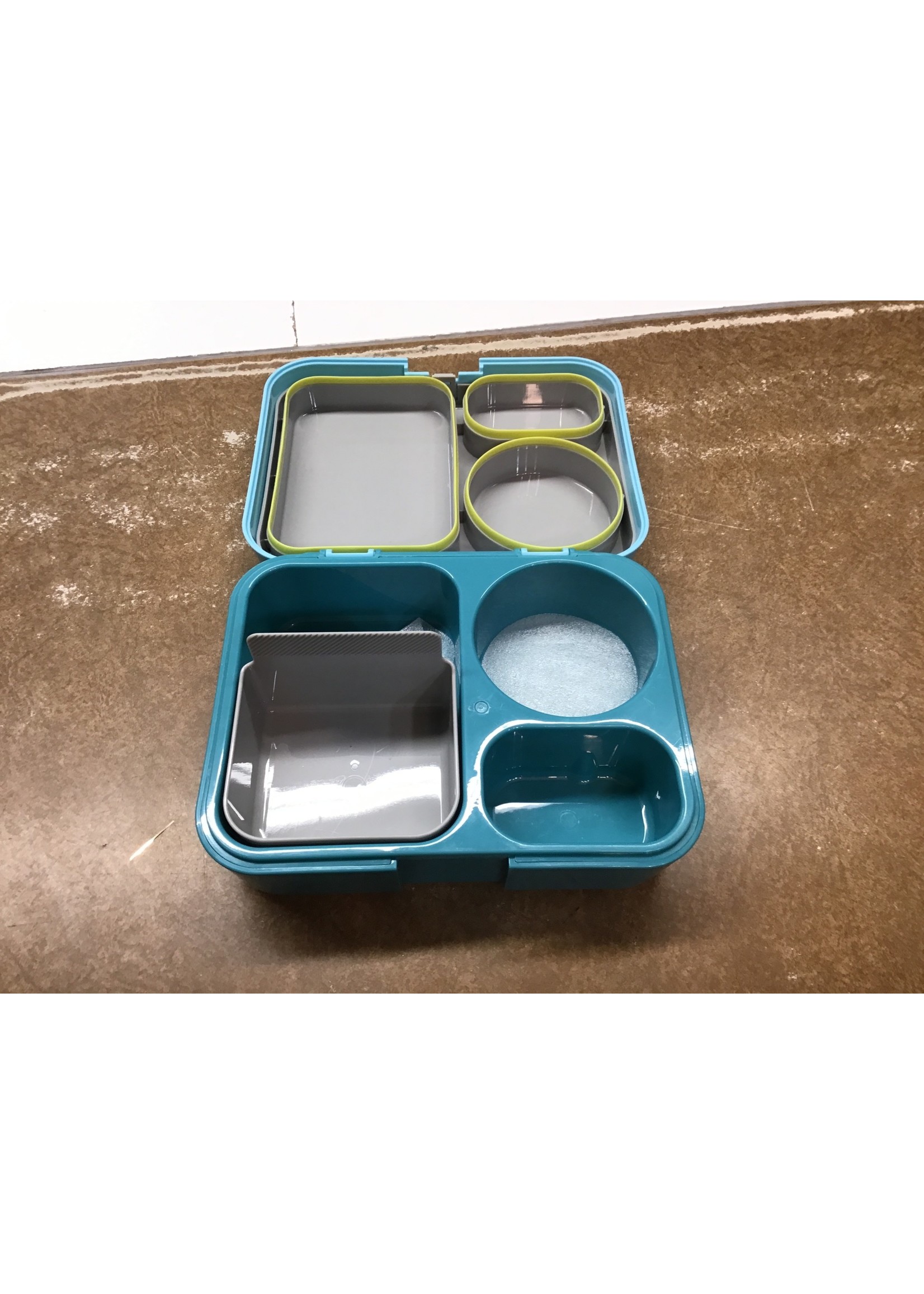 https://cdn.shoplightspeed.com/shops/633858/files/43693860/1652x2313x2/missing-containers-thermos-kids-freestyle-kit-teal.jpg