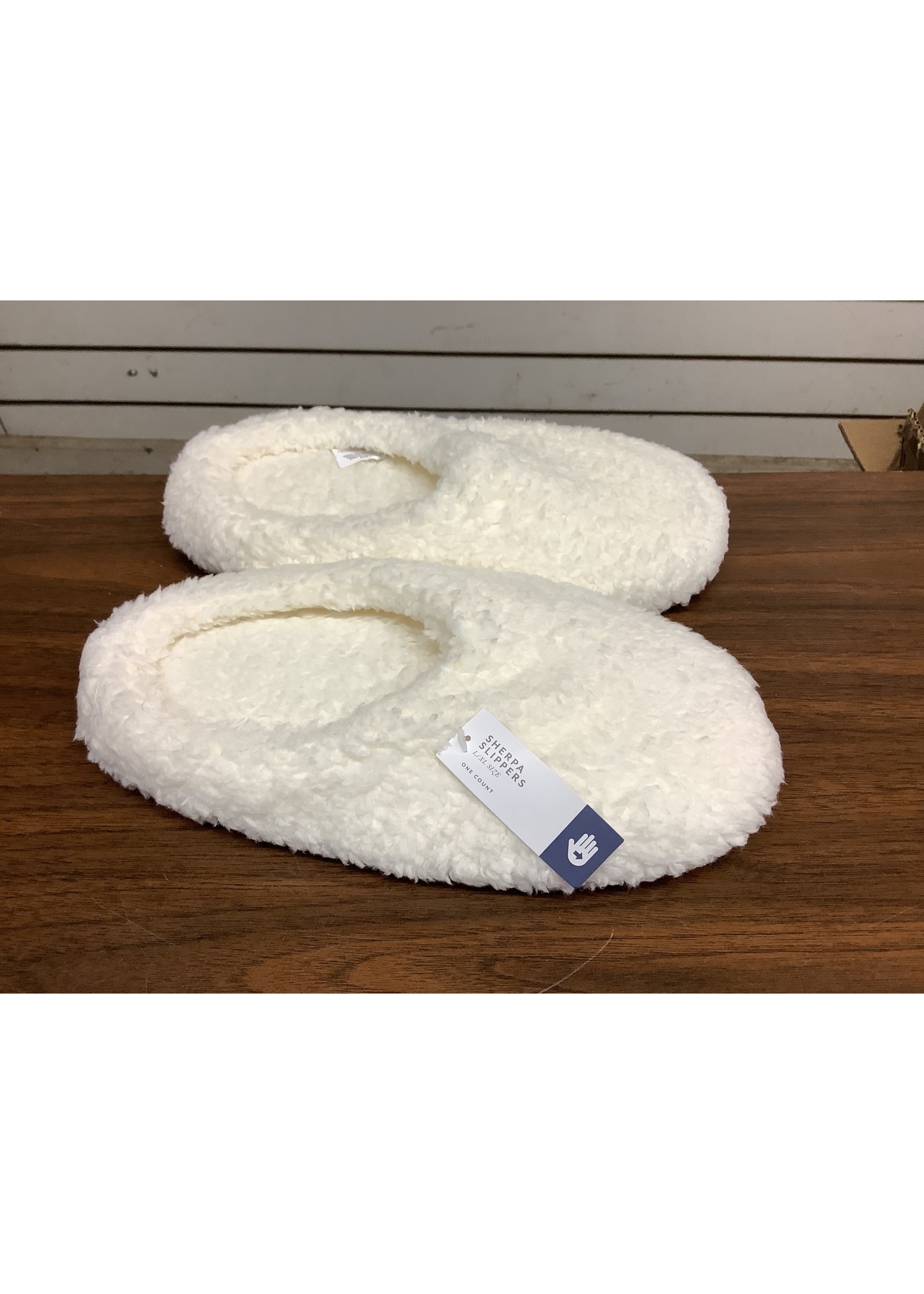 Adult White Sherpa Slippers L/XL