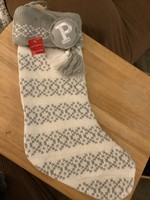 Knit Wondershop Monogrammed “P” Stocking white/grey
