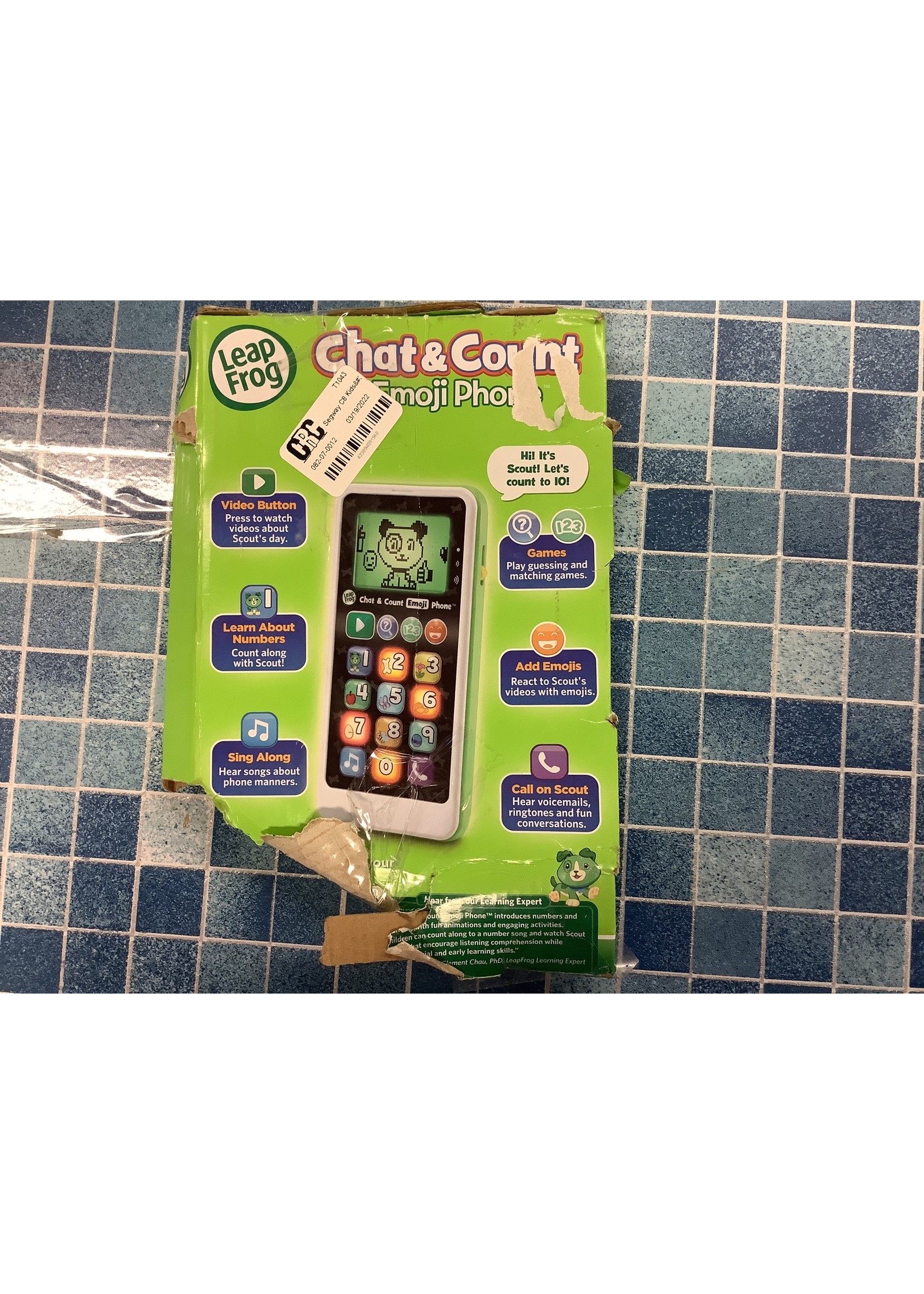 Leap Frog Leap Frog Chat & Count Emoji Phone *unused damaged box