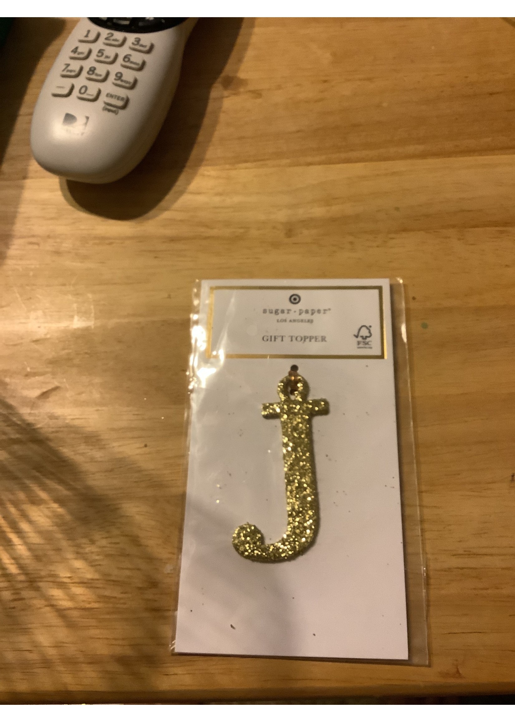 Sugar Paper Los Angeles Gift Topper J