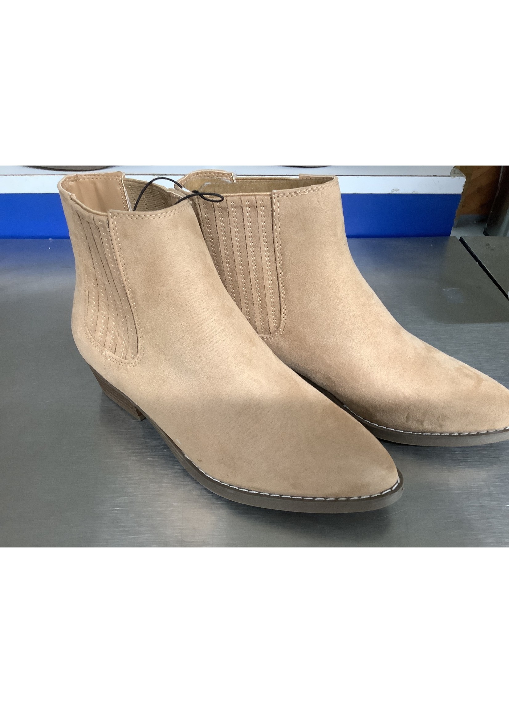 Tan Size 6 Dress Boots